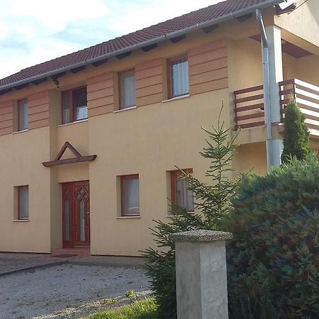 Bodzavirag Apartman Zalakaros Exteriör bild