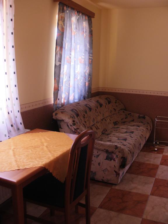 Bodzavirag Apartman Zalakaros Exteriör bild