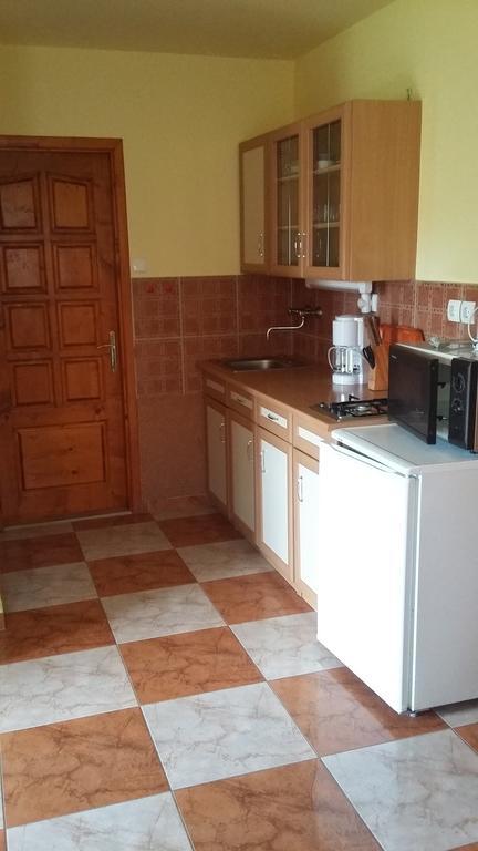 Bodzavirag Apartman Zalakaros Exteriör bild
